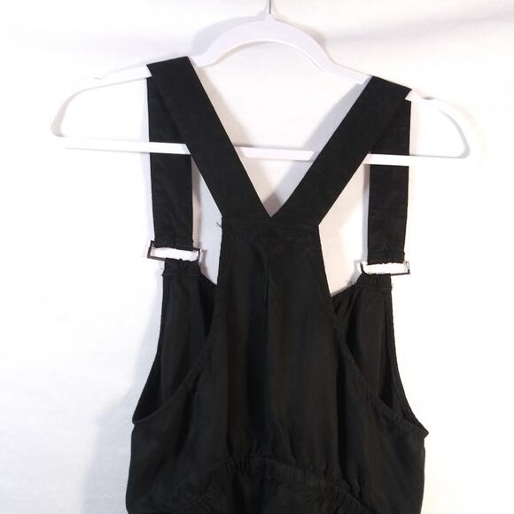Honey Punch Black Romper Shortalls Pockets Size M - Picture 10 of 10